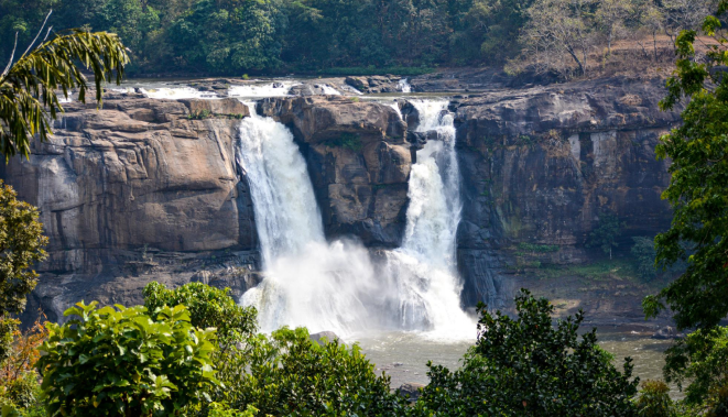 Best Time to Visit Athirappilly Waterfalls: A Seasonal Guide